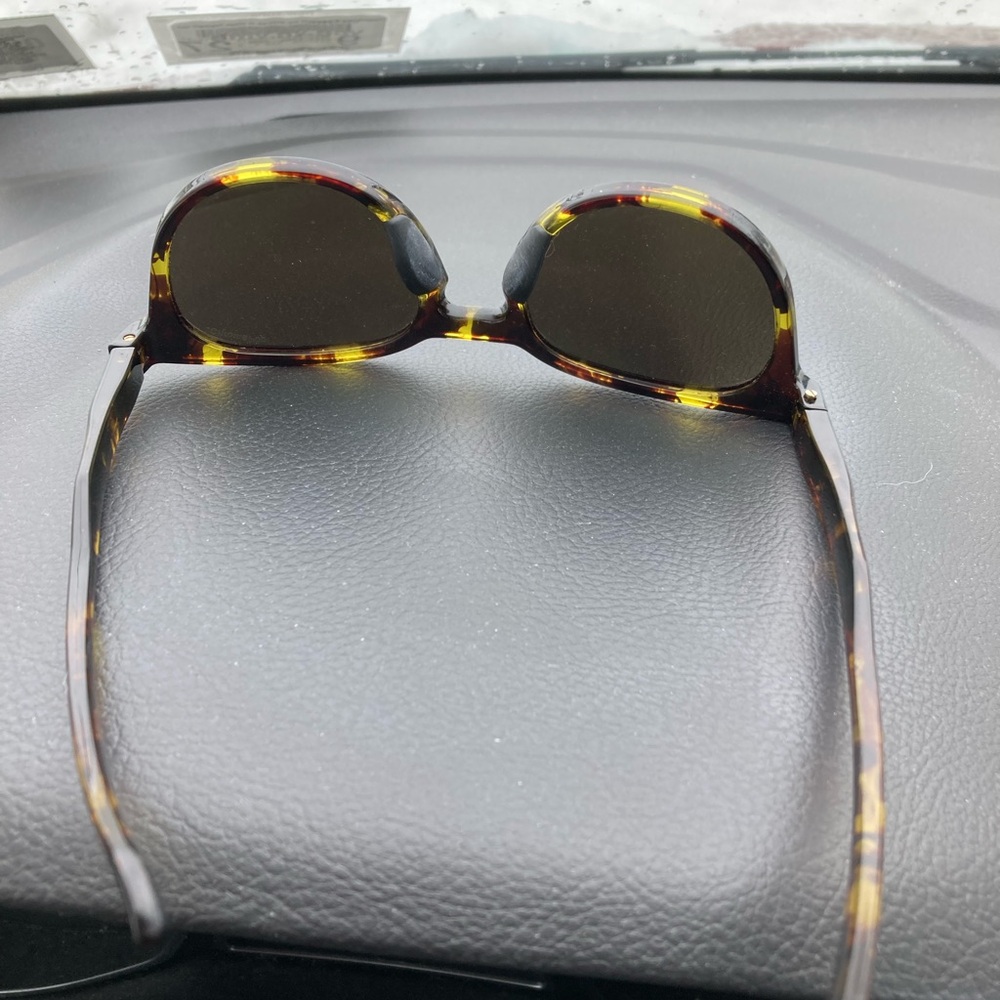 SMITH Tortoise Shell Sunglasses - image 2